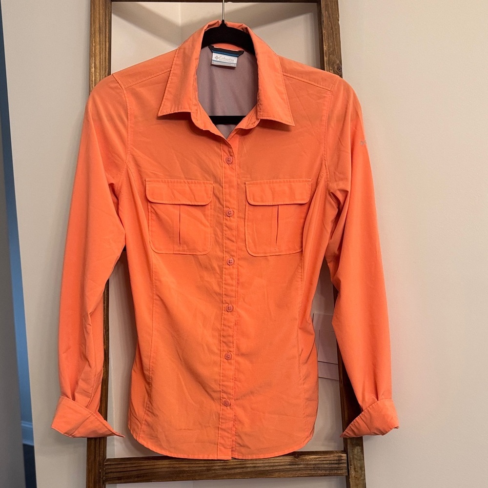 Columbia Button-Up Shirt